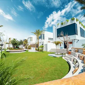 https://nas-house-dubai.dubaihotelsoffers.com