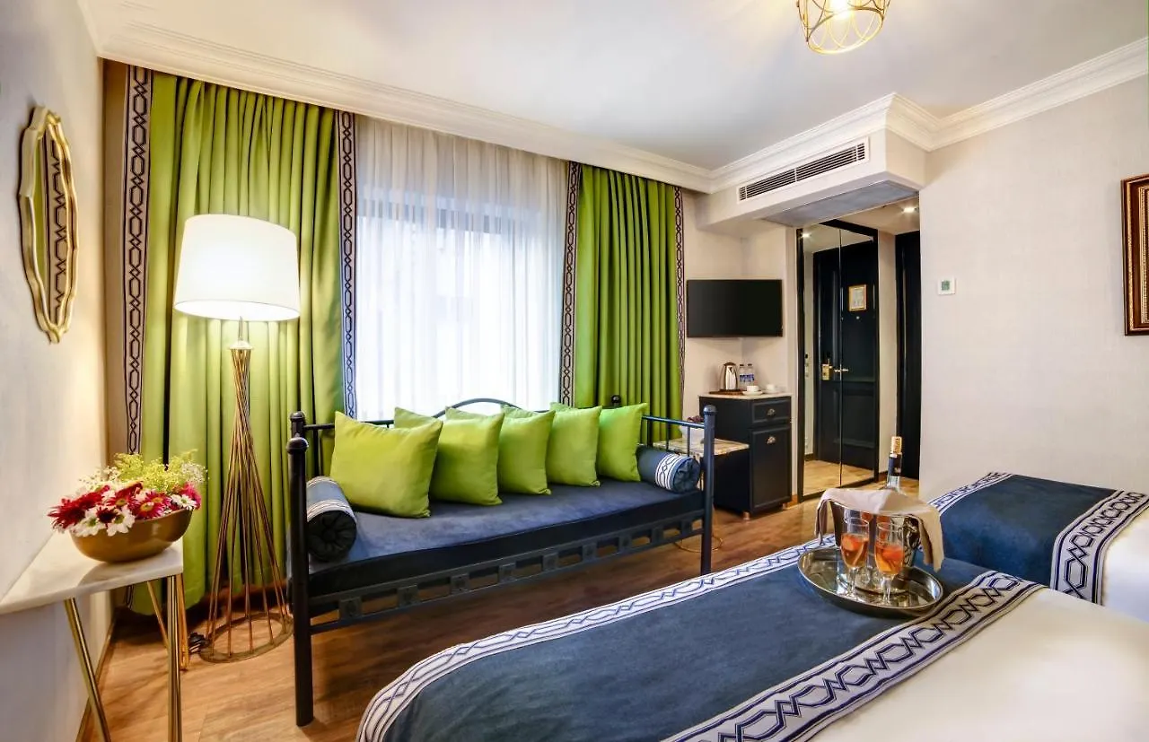 Hotel Ephesus Istanbul 4*,