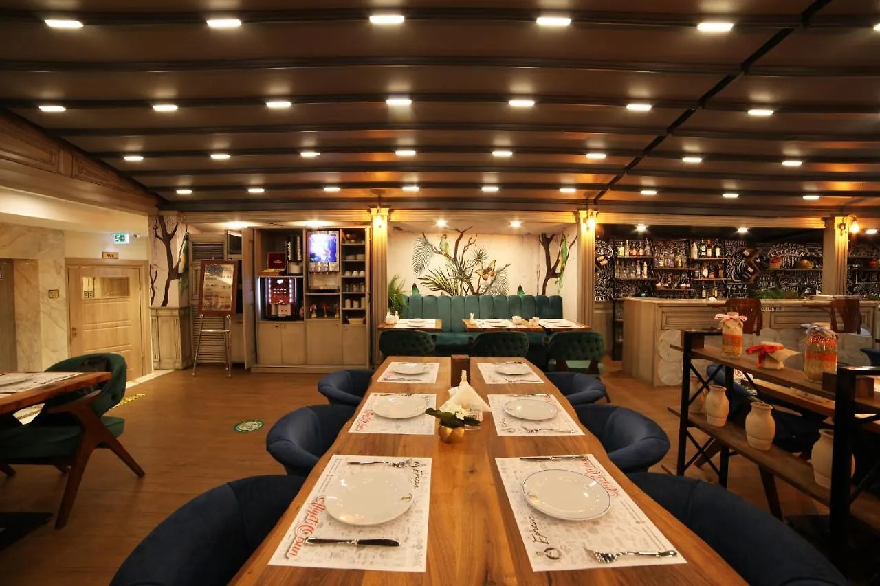 Hotel Ephesus Istanbul 4*,